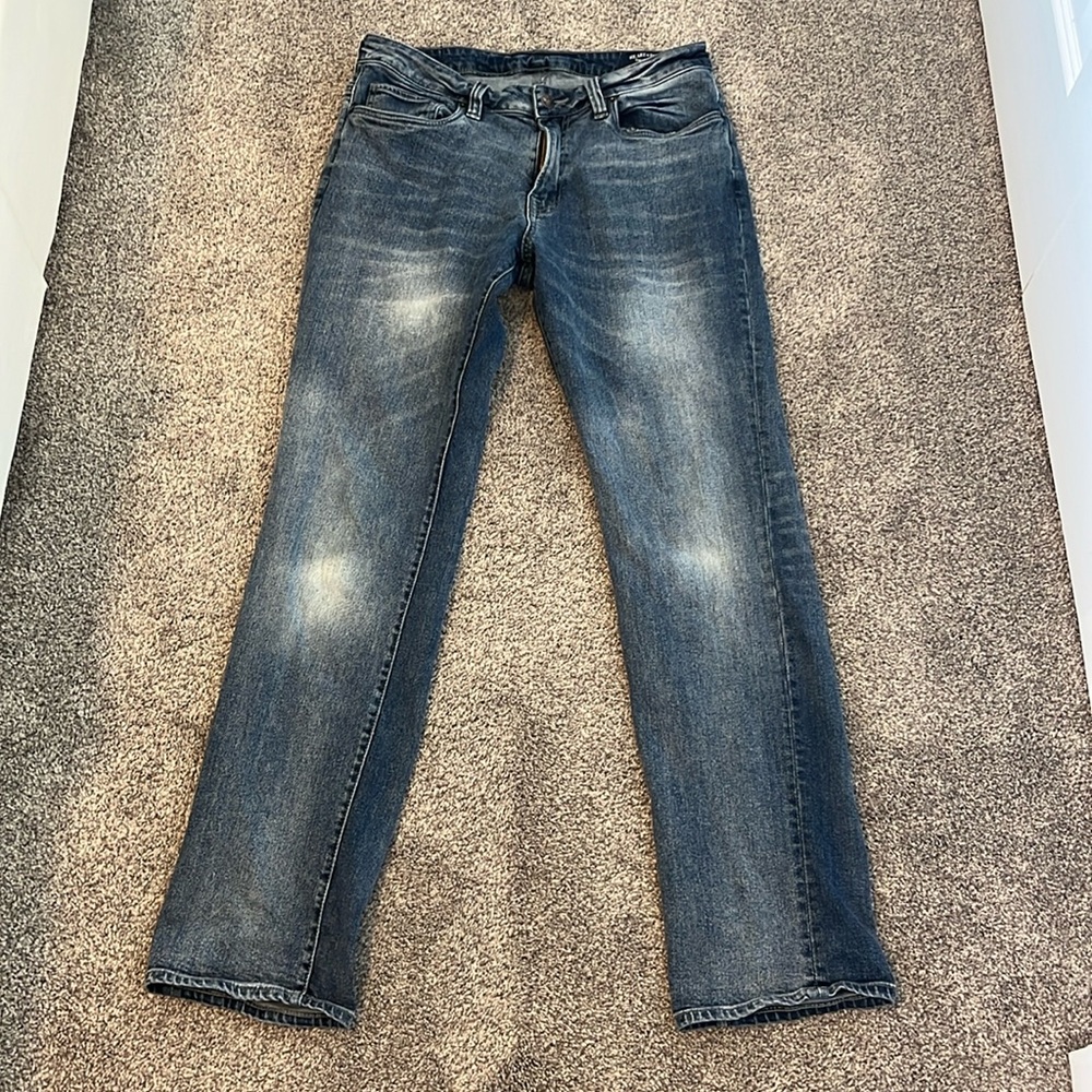 Buffalo We Are Denim Straight / Six Men’s Jean Size W33 L32